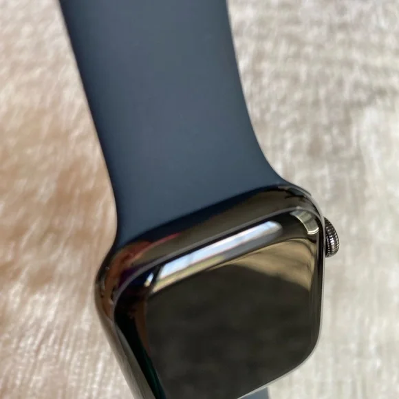 LIKE NEW | Series 7 Apple Watch | Titanium Case | 44mm | + Extra Bands - Picture 9 of 14